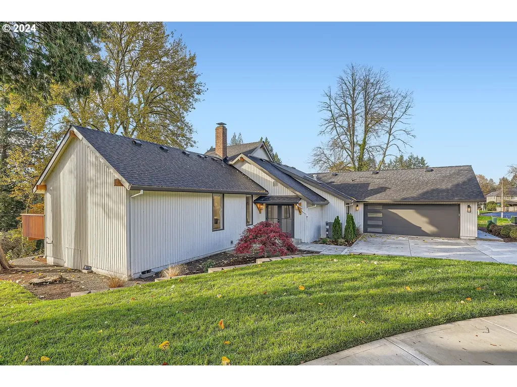 16804 SE Evergreen Highway Vancouver WA 98683