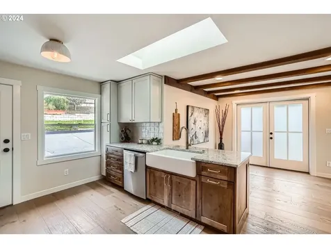 16804 SE Evergreen Highway Vancouver WA 98683
