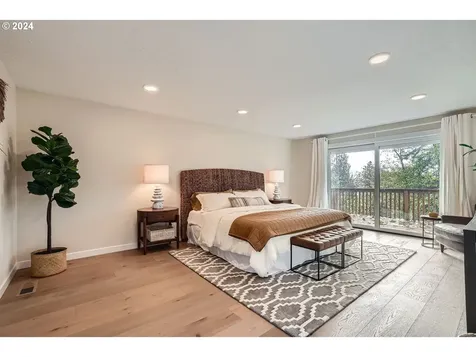 16804 SE Evergreen Highway Vancouver WA 98683