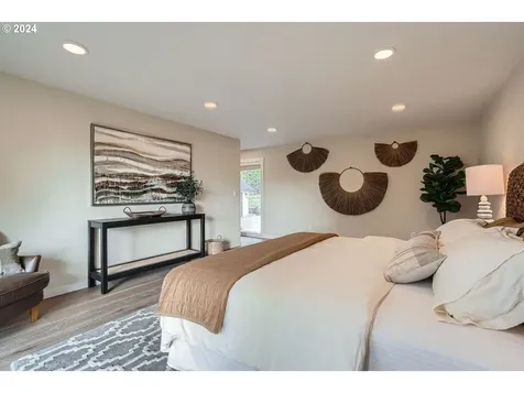 16804 SE Evergreen Highway Vancouver WA 98683