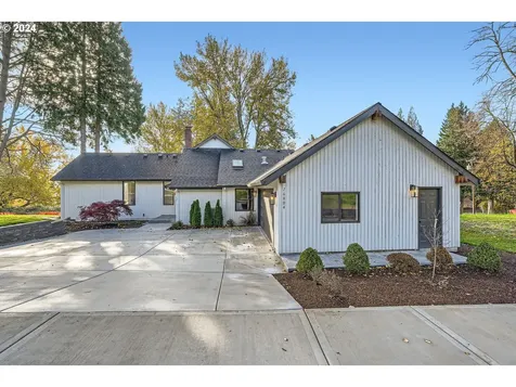 16804 SE Evergreen Highway Vancouver WA 98683