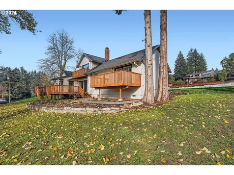 16804 SE Evergreen Highway Vancouver WA 98683