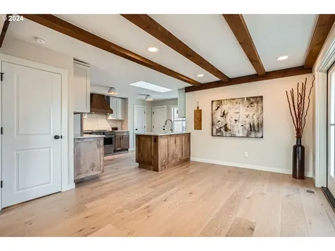 16804 SE Evergreen Highway Vancouver WA 98683