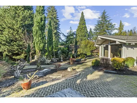 2307 Cascade Way Longview WA 98632