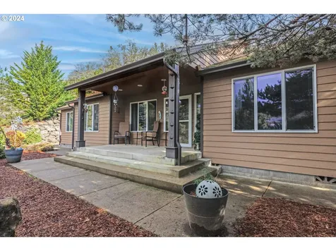 2757 Nw Daysha Drive Roseburg OR 97471