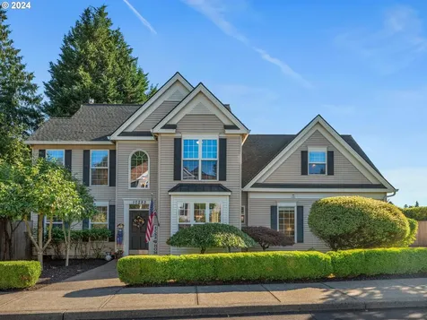 10252 SW Picks Court Portland OR 97224