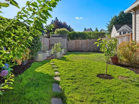 10252 SW Picks Court Portland OR 97224