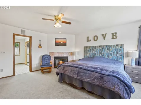 2812 SW Mawrcrest Avenue Gresham OR 97080
