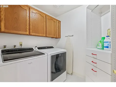 2812 SW Mawrcrest Avenue Gresham OR 97080