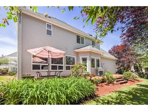 2812 SW Mawrcrest Avenue Gresham OR 97080