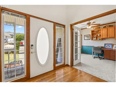 2812 SW Mawrcrest Avenue Gresham OR 97080