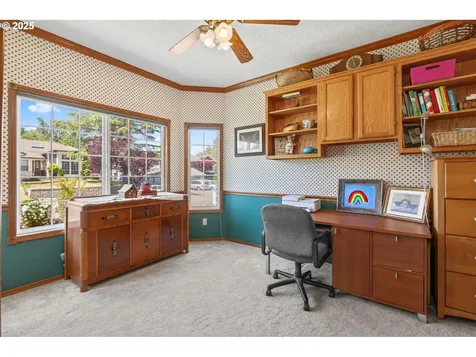 2812 SW Mawrcrest Avenue Gresham OR 97080