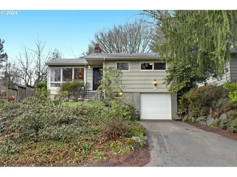 7145 Sw 2nd Avenue Portland OR 97219