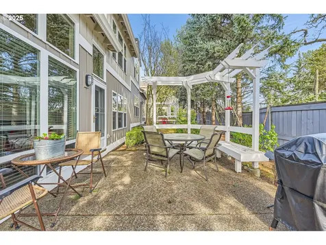 15060 NW Aberdeen Drive Portland OR 97229