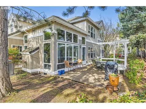 15060 NW Aberdeen Drive Portland OR 97229