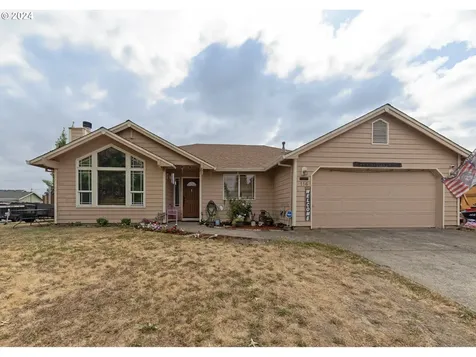 116 S 7th Circle Cornelius OR 97113
