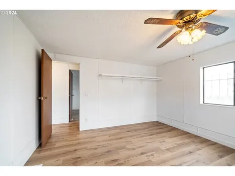 18485 Sw Pacific Drive Tualatin OR 97062