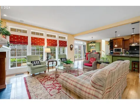 573 Nw Mount Bachelor Street Mcminnville OR 97128