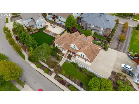573 Nw Mount Bachelor Street Mcminnville OR 97128