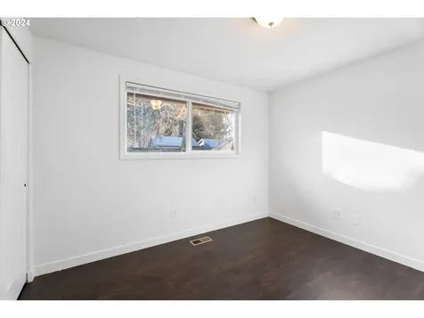 17740 SW Florence Street Beaverton OR 97078