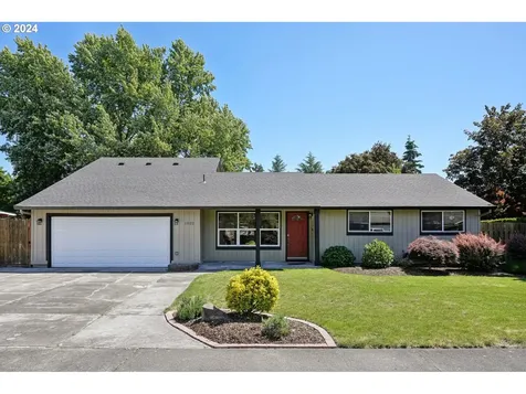 1022 Ne Thomas Street Hillsboro OR 97124