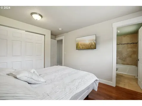 1022 Ne Thomas Street Hillsboro OR 97124