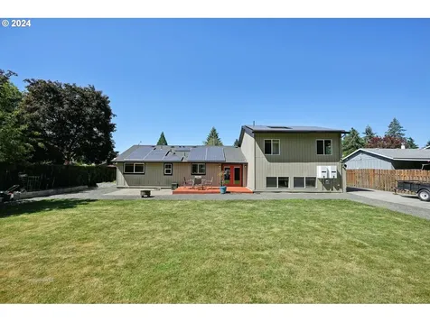 1022 Ne Thomas Street Hillsboro OR 97124