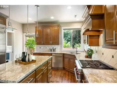5110 Firwood Drive West Linn OR 97068