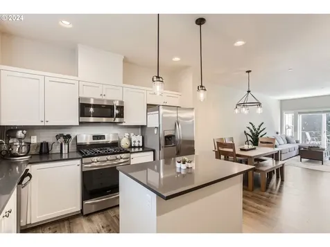 11757 SW Valencia Lane Wilsonville OR 97070