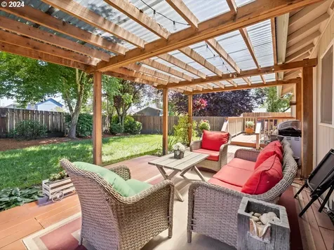 1512 Monroe Street Lafayette OR 97127