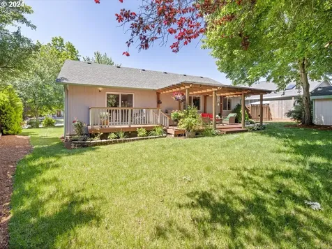 1512 Monroe Street Lafayette OR 97127