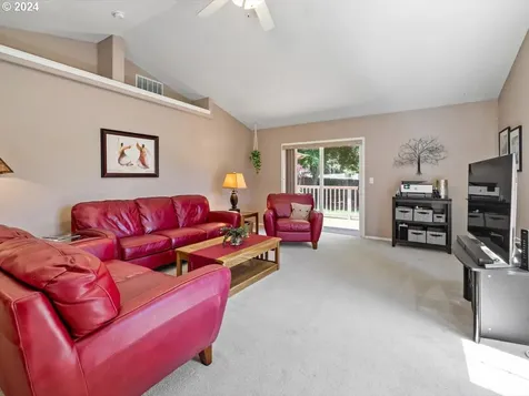 1512 Monroe Street Lafayette OR 97127
