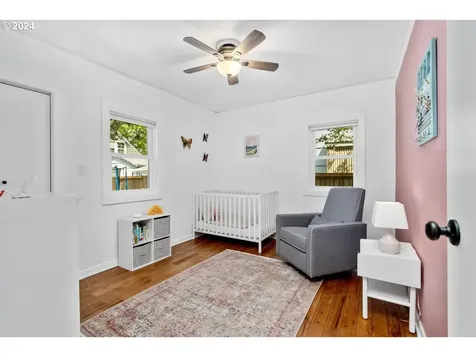 7915 Se 45th Avenue Portland OR 97206