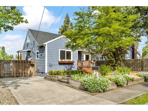 7915 Se 45th Avenue Portland OR 97206
