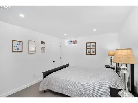 7915 Se 45th Avenue Portland OR 97206