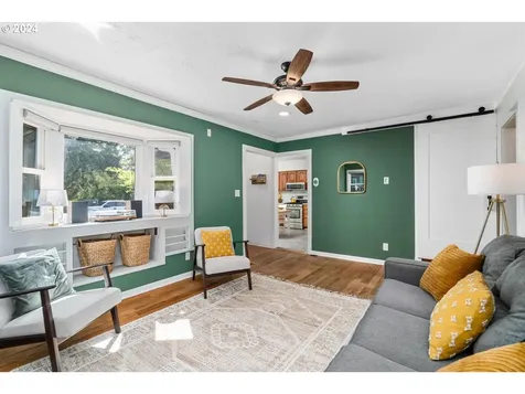 7915 Se 45th Avenue Portland OR 97206