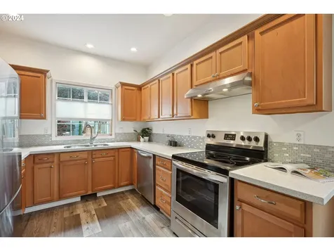 123 Se 119th Avenue Portland OR 97216