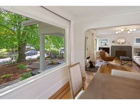 2645 Ne 37th Avenue Portland OR 97212