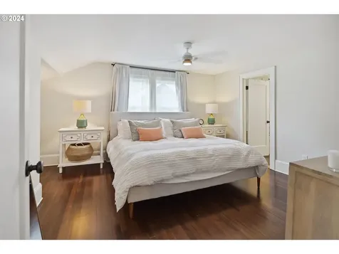 2645 Ne 37th Avenue Portland OR 97212