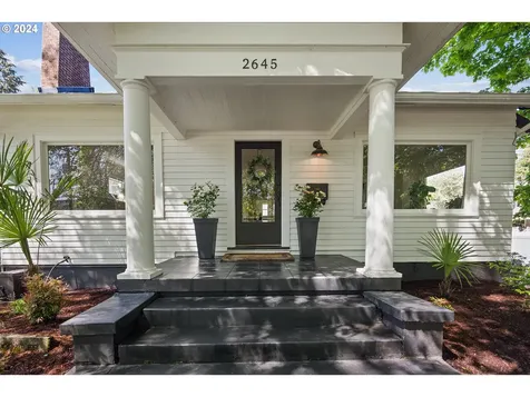 2645 Ne 37th Avenue Portland OR 97212
