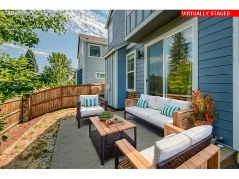 4042 SE Mckenzie Avenue Hillsboro OR 97123