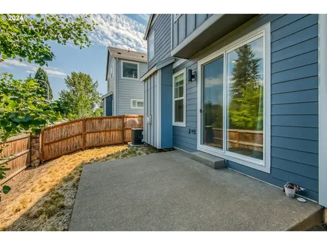 4042 SE Mckenzie Avenue Hillsboro OR 97123