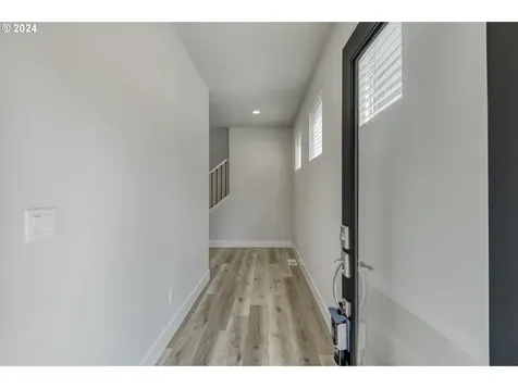 4042 SE Mckenzie Avenue Hillsboro OR 97123