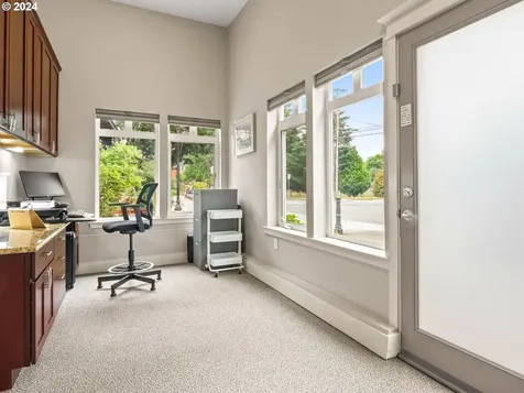 10677 SE 21st Avenue Milwaukie OR 97222