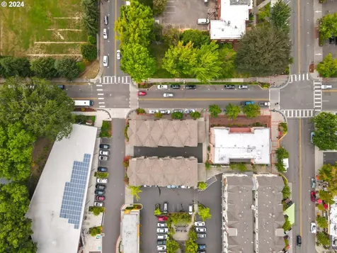 10677 SE 21st Avenue Milwaukie OR 97222