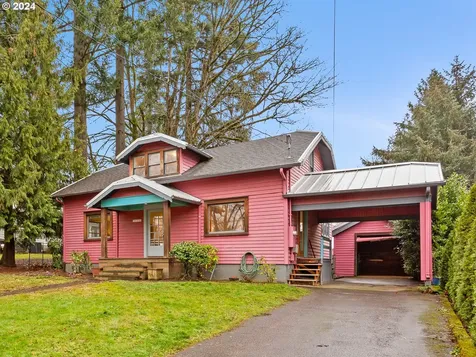 7428 SW 27th Avenue Portland OR 97219