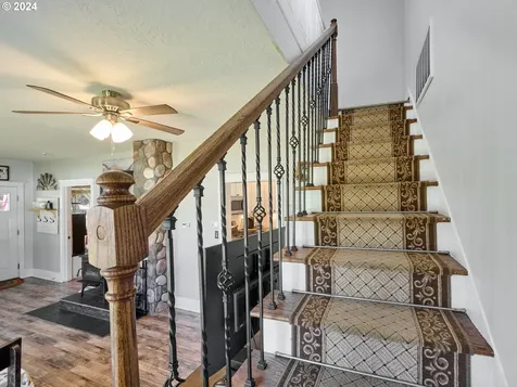 900 S Water Street Silverton OR 97381