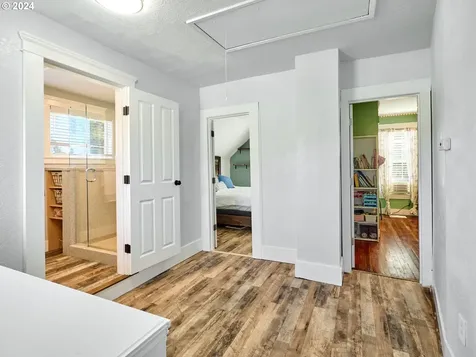 900 S Water Street Silverton OR 97381