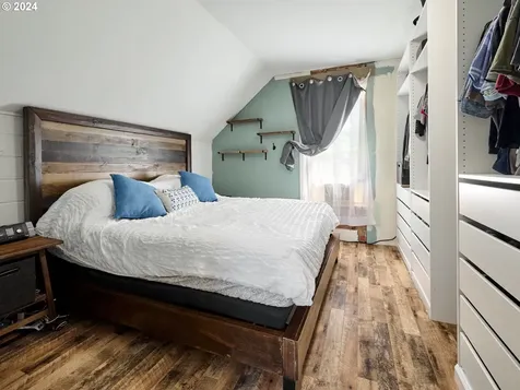 900 S Water Street Silverton OR 97381