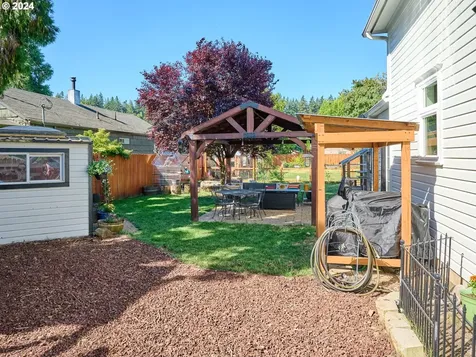 900 S Water Street Silverton OR 97381